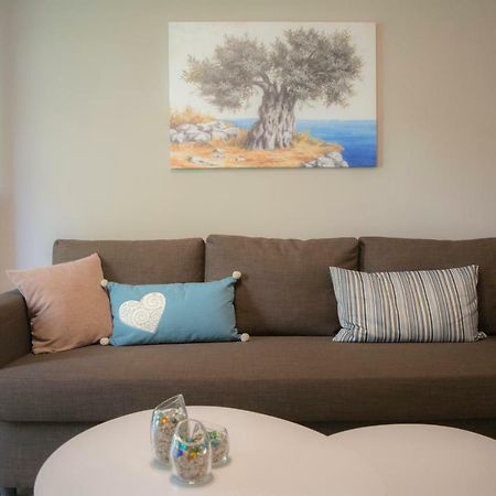 Chic And Minimal Apartment Close To Thissio Metro Athen Eksteriør bilde